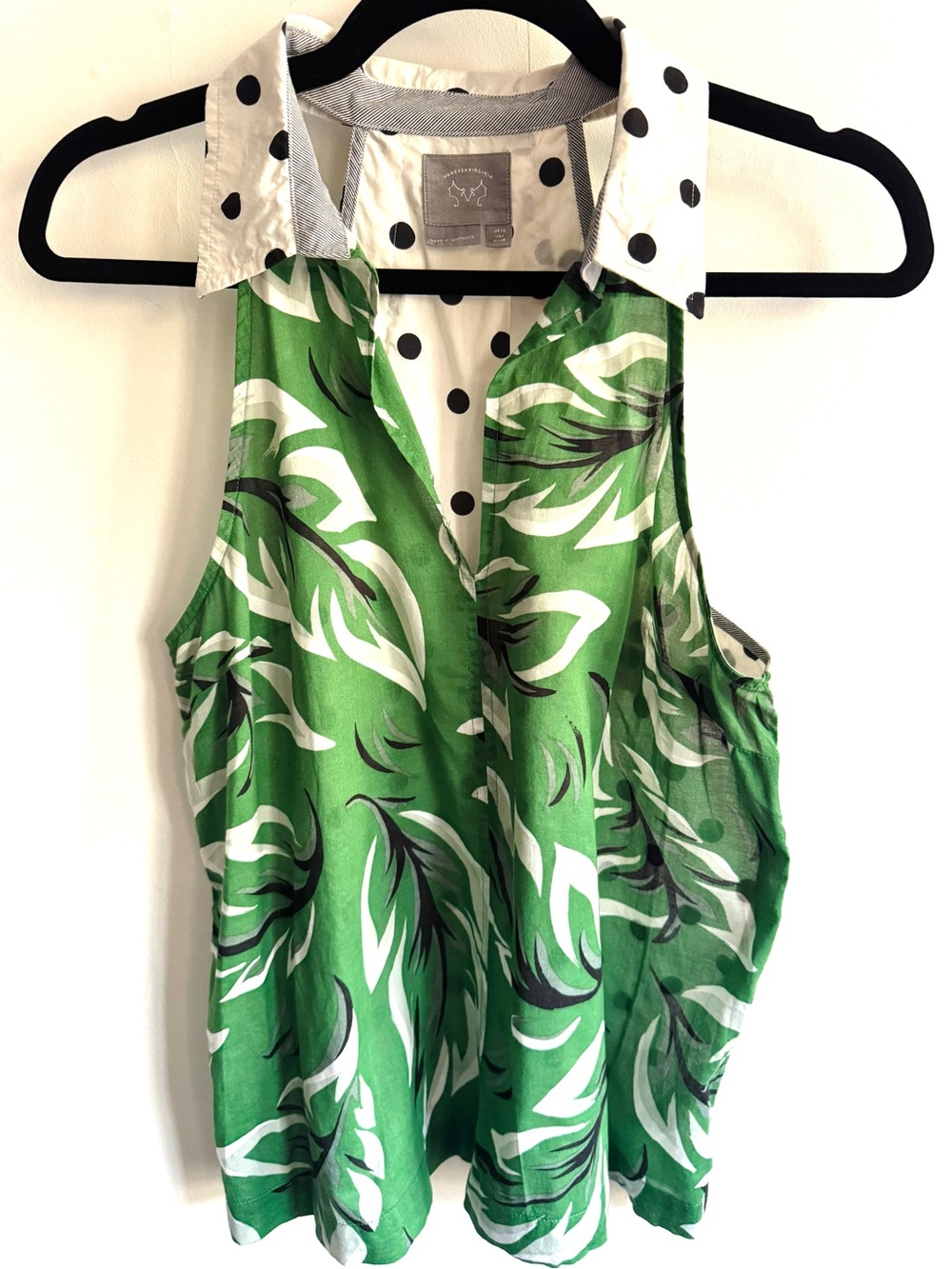 Anthropologie/VanessaVirgina Sleeveless Leaf Print Top w/Polka Dot Collar & Back
